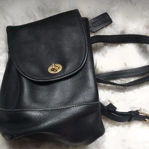 RARE !!!! VINTAGE MINI COACH BACKPACK